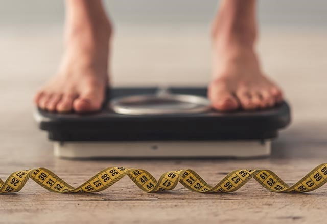بررسی BMI و چاقی